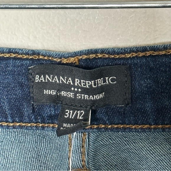 Banana Republic Factory High Rise Straight Leg Jeans - Picture 4 of 5